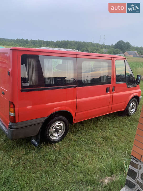 Микроавтобус Ford Transit 2006 в Ровно