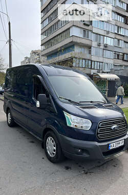 Вантажний фургон Ford Transit 2017 в Києві