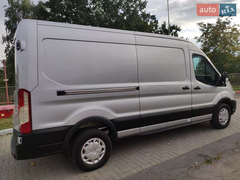Вантажний фургон Ford Transit 2019 в Вінниці