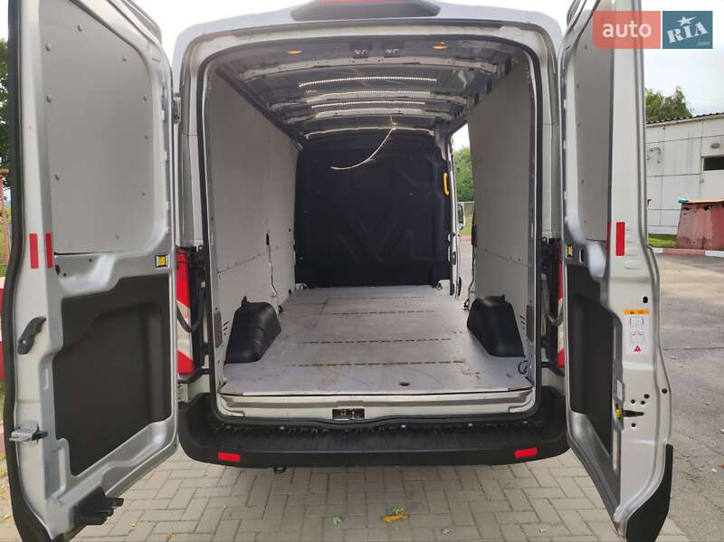 Вантажний фургон Ford Transit 2019 в Вінниці