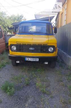 Евакуатор Ford Transit 1980 в Умані