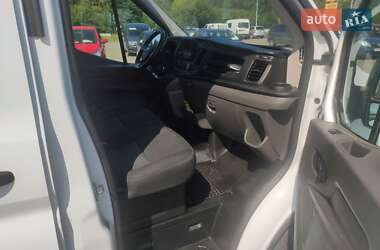 Грузовой фургон Ford Transit 2019 в 