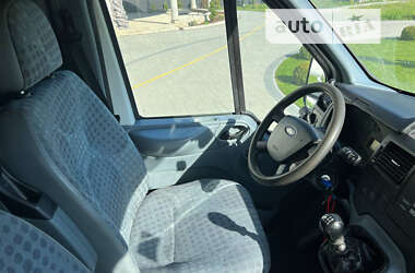 Грузовой фургон Ford Transit 2013 в 