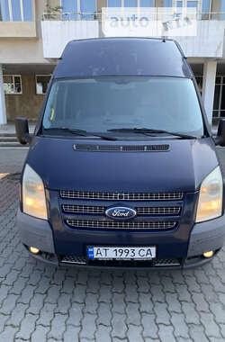 Вантажний фургон Ford Transit 2013 в Івано-Франківську