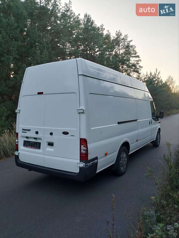Вантажний фургон Ford Transit 2013 в Бородянці