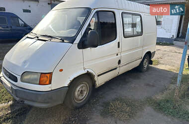 Грузовой фургон Ford Transit 1999 в 