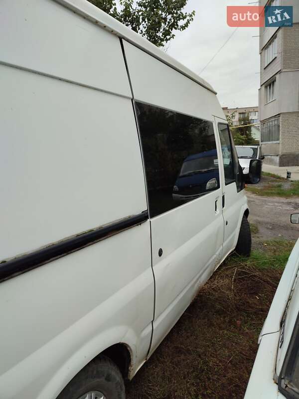 Микроавтобус Ford Transit 2005 в Коростышеве