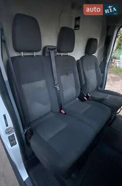 Вантажний фургон Ford Transit 2014 в Одесі