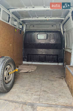 Вантажний фургон Ford Transit 2011 в 