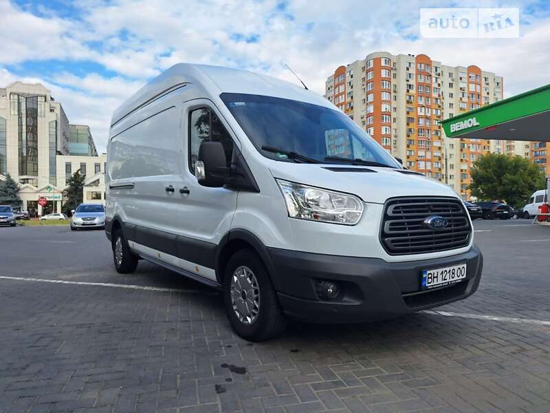 Ford Transit 2017
