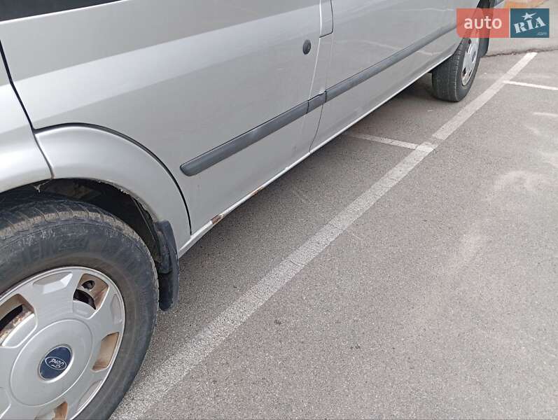 Вантажний фургон Ford Transit 2012 в Києві