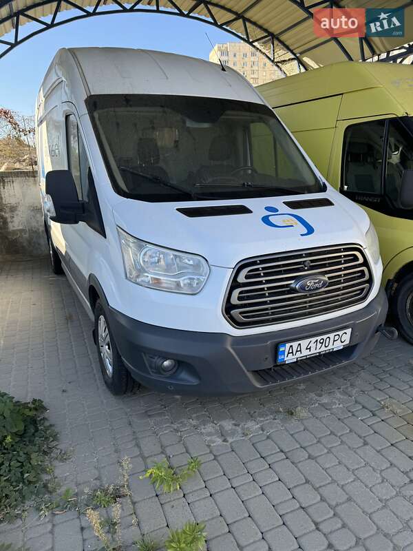 Грузовой фургон Ford Transit 2016 в Киеве