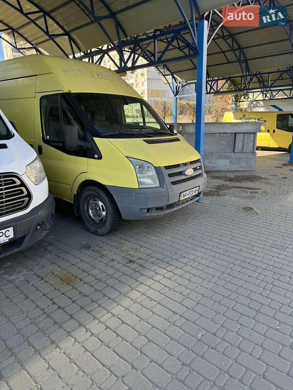 Грузовой фургон Ford Transit 2007 в Киеве