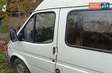 Грузопассажирский фургон Ford Transit 1998 в Умани