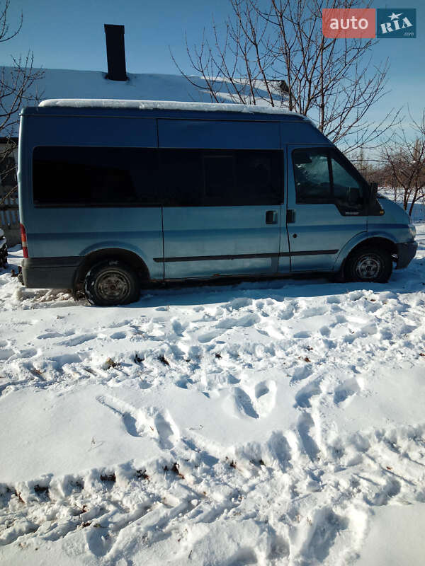 Микроавтобус Ford Transit 2000 в Глыбокой