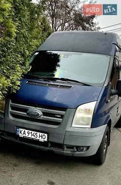 Вантажний фургон Ford Transit 2007 в 