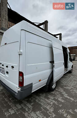 Грузовой фургон Ford Transit 2011 в 