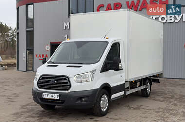 Вантажний фургон Ford Transit 2017 в Ірпені