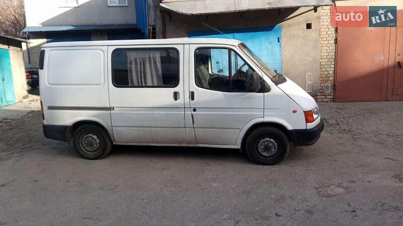 Вантажний фургон Ford Transit 1997 в Києві