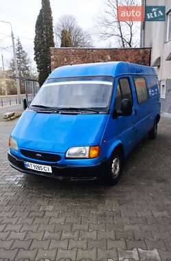 Вантажний фургон Ford Transit 1993 в Мамаївцах