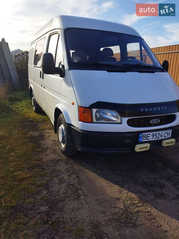 Грузовой фургон Ford Transit 1999 в Вознесенске