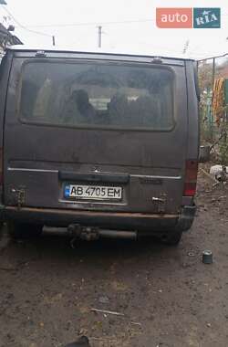 Грузопассажирский фургон Ford Transit 1999 в Песчанке