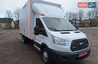 Вантажний фургон Ford Transit 2016 в Бережанах