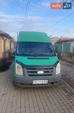 Грузовой фургон Ford Transit 2006 в Кривом Роге