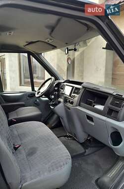 Микроавтобус Ford Transit 2008 в Черновцах