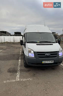 Грузовой фургон Ford Transit 2011 в 