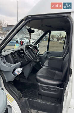 Грузовой фургон Ford Transit 2011 в 