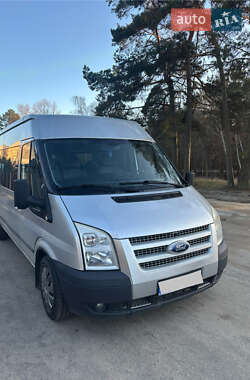 Вантажопасажирський фургон Ford Transit 2013 в Новояворівську