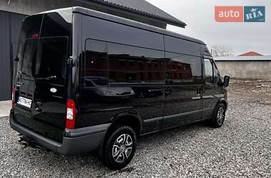 Микроавтобус Ford Transit 2012 в 