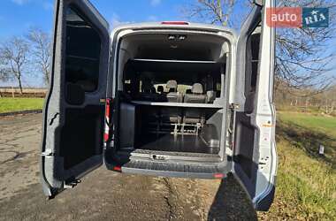 Мікроавтобус Ford Transit 2016 в 