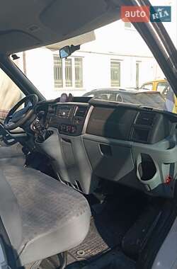 Вантажний фургон Ford Transit 2009 в Івано-Франківську