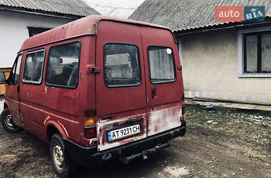 Грузопассажирский фургон Ford Transit 1993 в Коломые