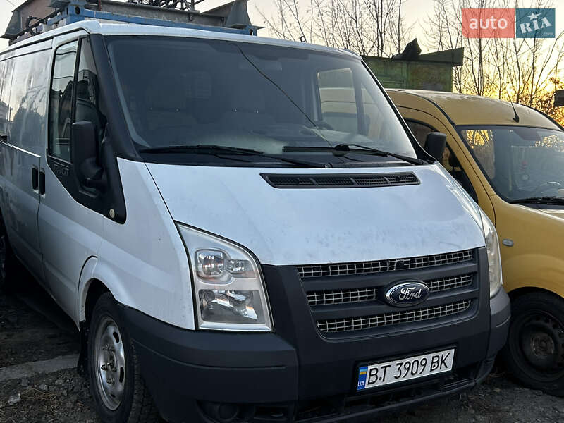 Грузовой фургон Ford Transit 2013 в Николаеве