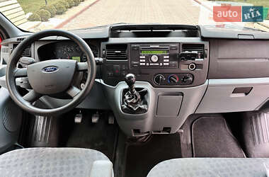Специальный автобус Ford Transit 2012 в 