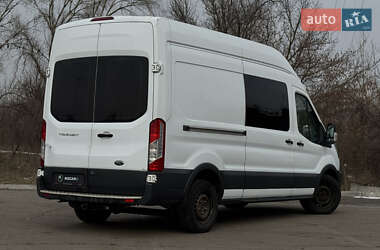 Грузопассажирский фургон Ford Transit 2015 в 