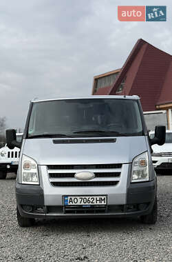 Микроавтобус Ford Transit 2006 в 