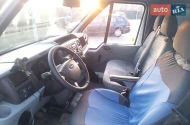 Микроавтобус Ford Transit 2006 в 