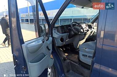 Вантажний фургон Ford Transit 2008 в Ромнах