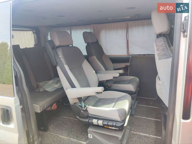 Микроавтобус Ford Transit 2003 в Ровно