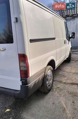 Грузовой фургон Ford Transit 2008 в Снятине