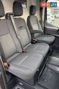 Вантажний фургон Ford Transit 2019 в 