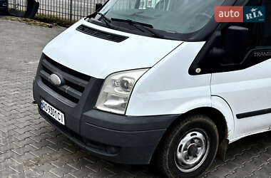 Микроавтобус Ford Transit 2008 в Мукачево