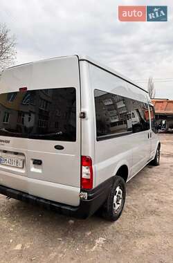 Микроавтобус Ford Transit 2013 в 