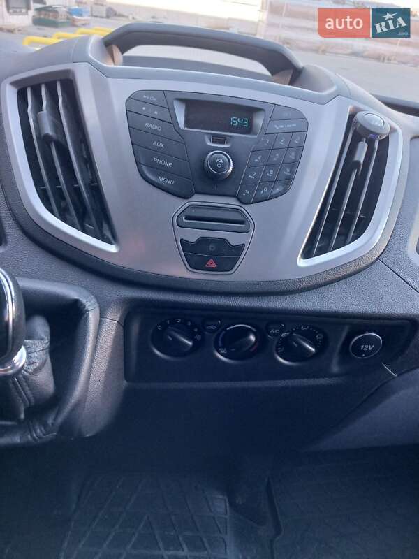Вантажний фургон Ford Transit 2018 в Одесі
