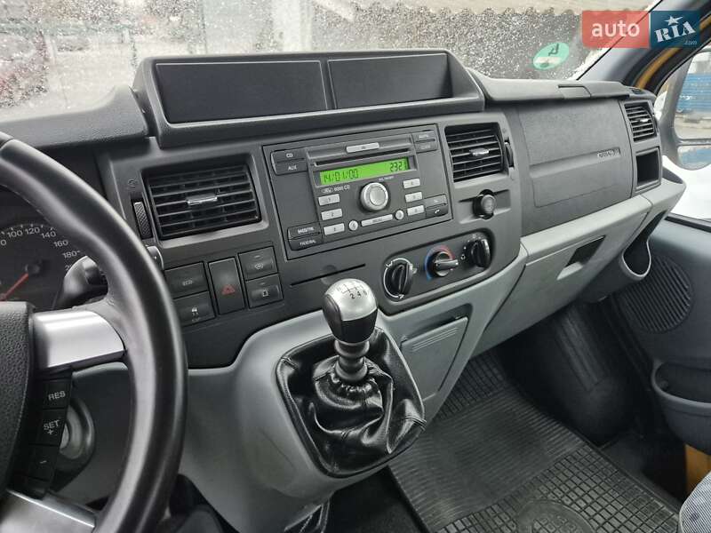 Эвакуатор Ford Transit 2011 в Виннице