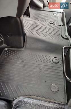 Грузовой фургон Ford Transit 2019 в 